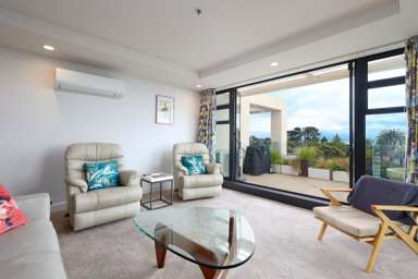 Apt 308, The Sands, Bisley Avenue_4