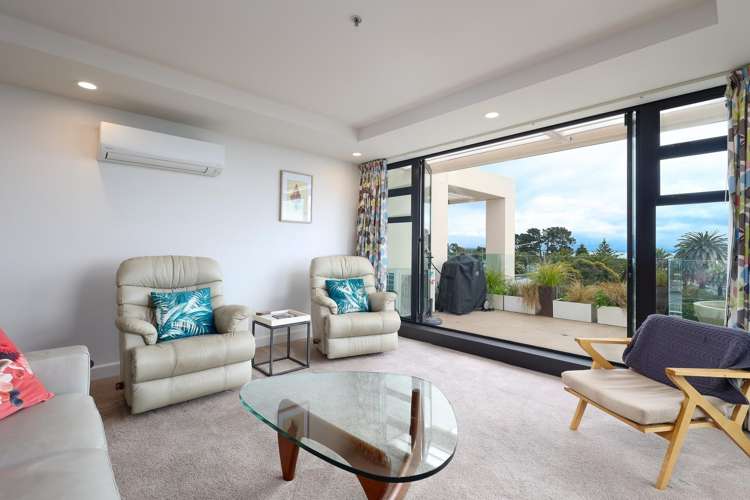 Apt 308, The Sands, Bisley Avenue Moana_4