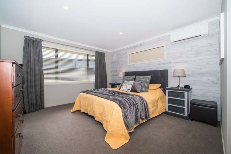 7 Lorenzo Place Kelvin Grove_10