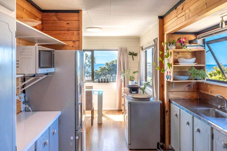 27 Hauraki Road Oneroa_3