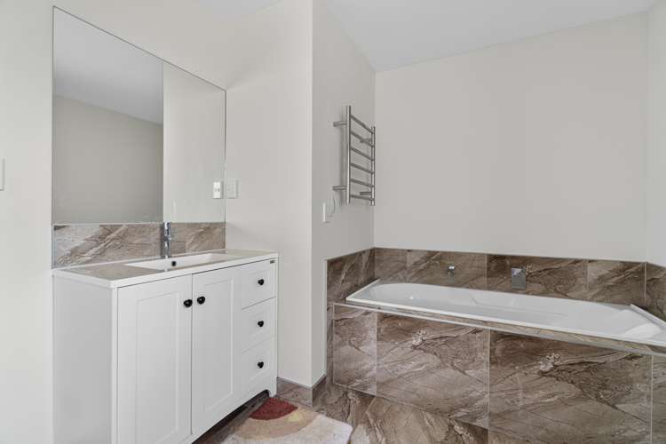 80a Moire Road Massey_10