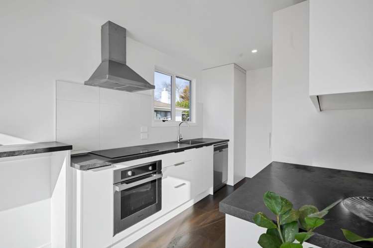 12 Karaka Street Merrilands_1