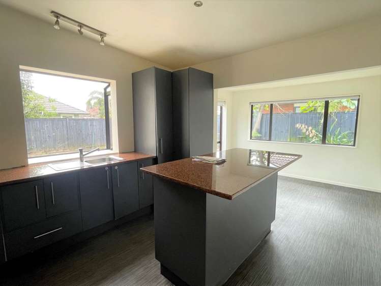 22 Harbour View Road Te Atatu Peninsula_8