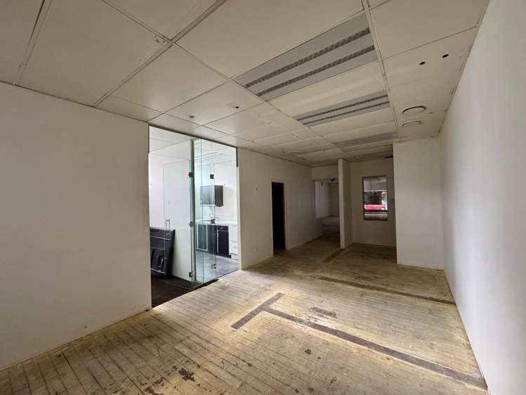 127 Devon Street East New Plymouth_8