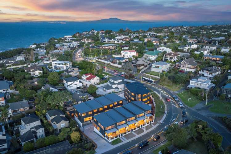 10/403 Beach Road Mairangi Bay_16