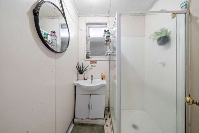 54 Cobham Crescent Otara_3