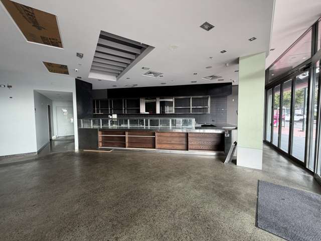 Suite 2/110 Customs Street West Auckland Central_3