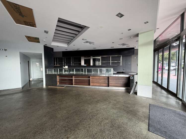 Suite 2/110 Customs Street West Auckland Central_3