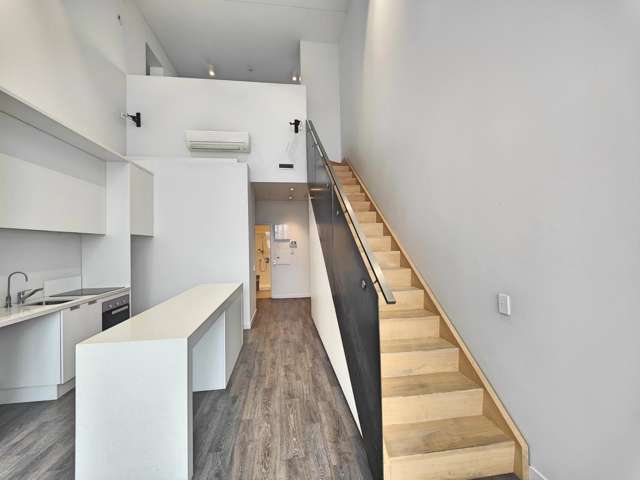 Loft 423/141-149 Newton Road Eden Terrace_4