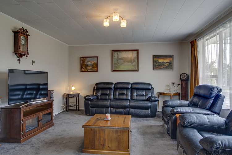 16 Acacia Drive Levels_9