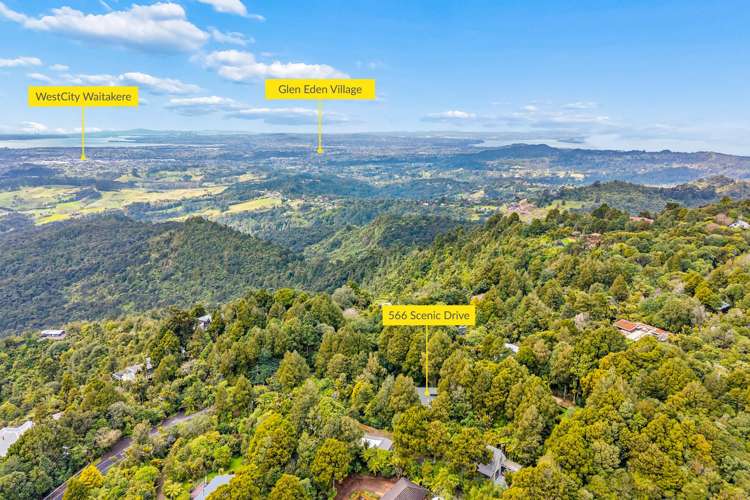 566 Scenic Drive Waiatarua_21