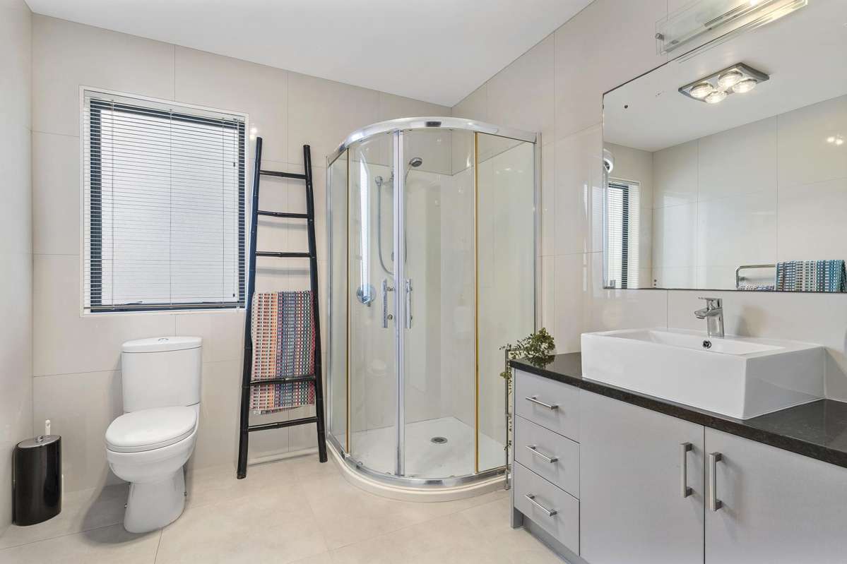 3/75 Tamahere Drive_3