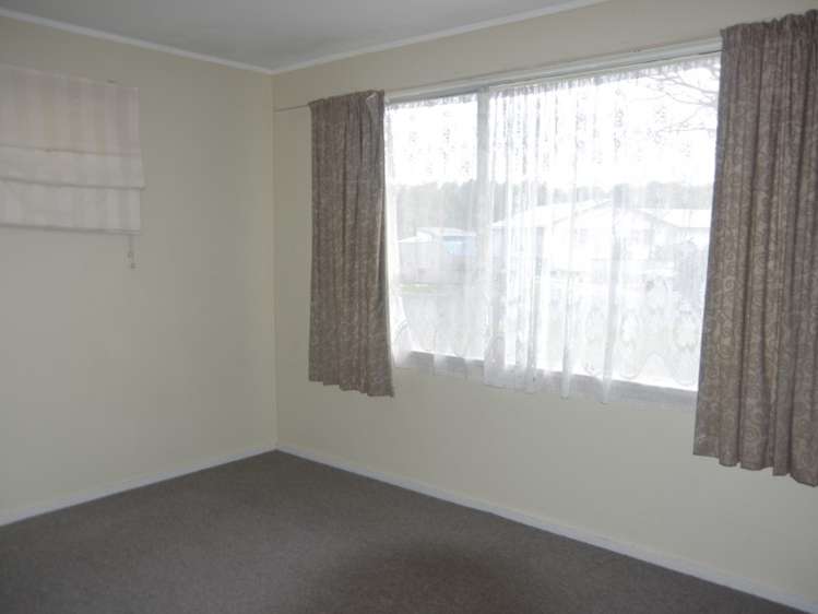 58 Oakfield Crescent Pukete_5