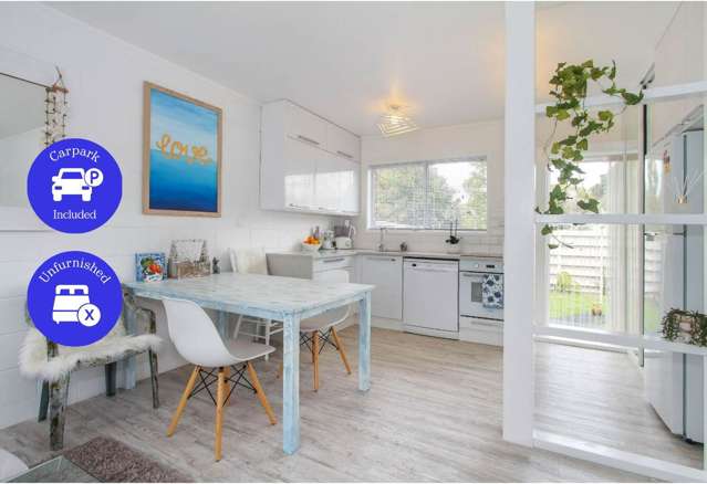 Charming Brick and Tile two-bedroom unit with ...