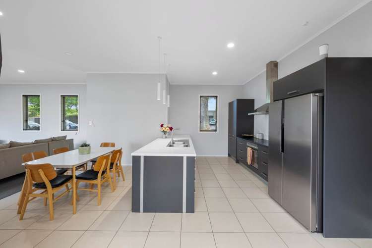2A Coulthard Terrace Opaheke_6