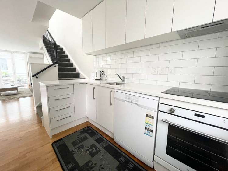 19/27 Birdwood Crescent Parnell_6