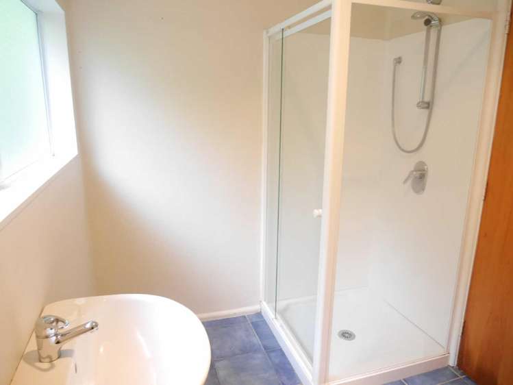 79 Marshland Road Shirley_14