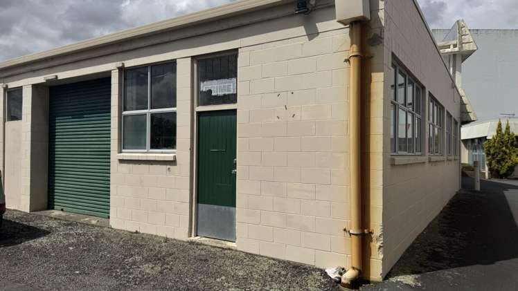 7H Trading Place Henderson_1