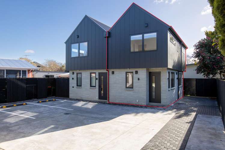 4 & 5/12 Newbridge Place_1