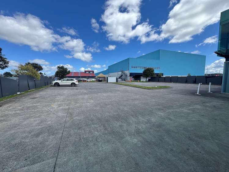 21 Soljan Drive Henderson_17