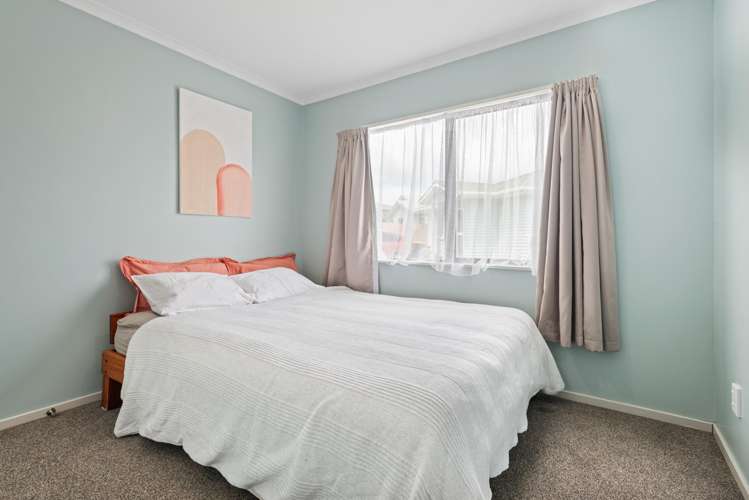 35b Henderson Crescent Parkvale_8