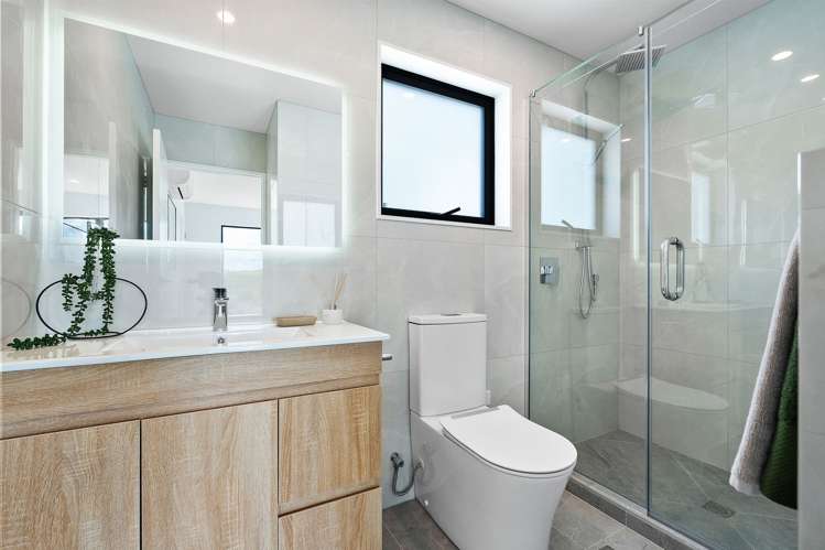 1/1090 Beach Road Torbay_17