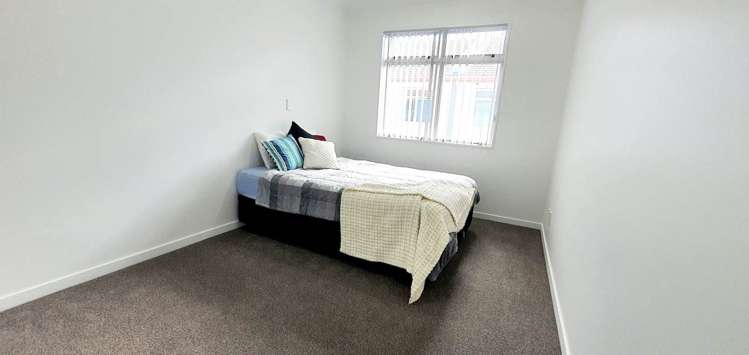 3/44 Carlos Drive Flat Bush_8