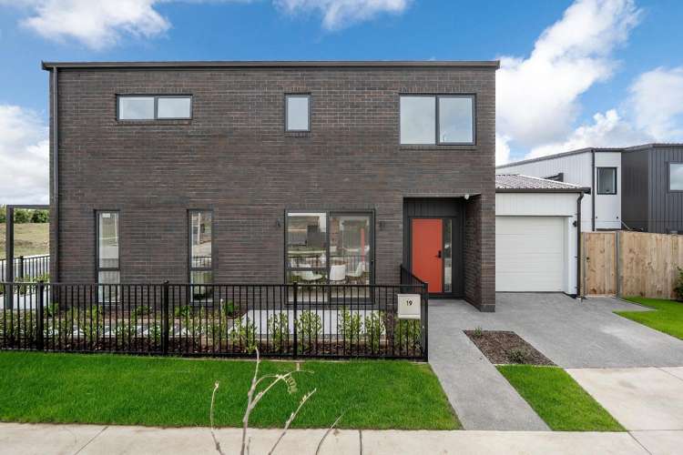 19 Karamu Street Flat Bush_25