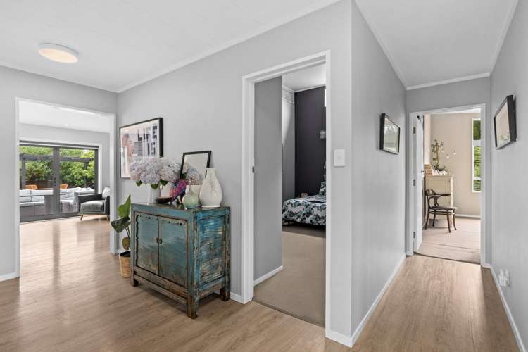 19 Atherfold Crescent Greenmeadows_1