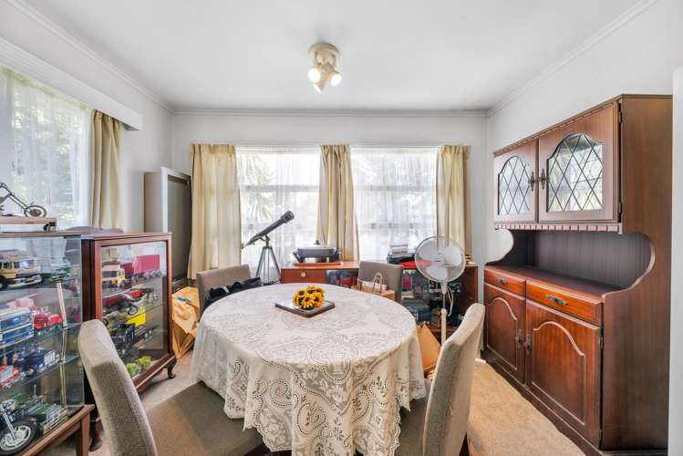 14 Lucas Place Weymouth_7