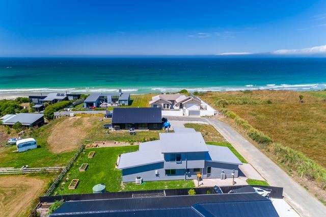 1278 Coast Road Karitane_1