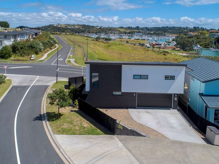 81 Pinecrest Drive Gulf Harbour_30