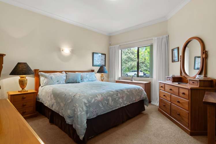 5 Burberry Road Drury_15