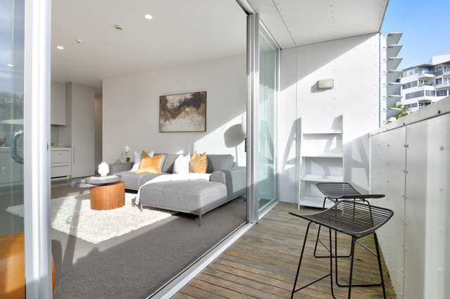 3a/12 Fisher-Point Drive Auckland Central_3