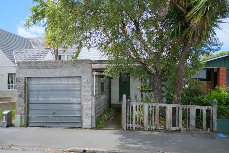 83 Macandrew Road South Dunedin_12