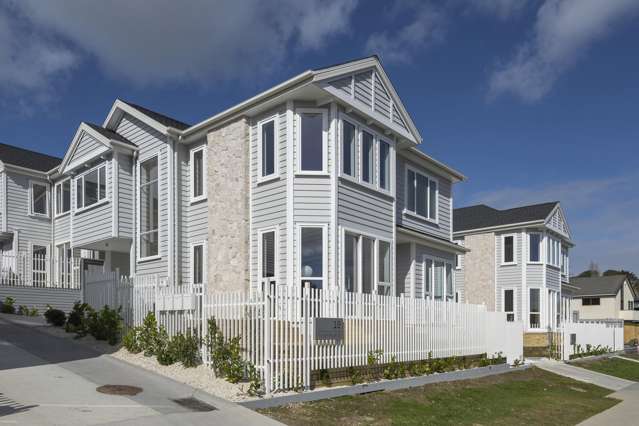 CCC & Title Issued | Classic Hamptons