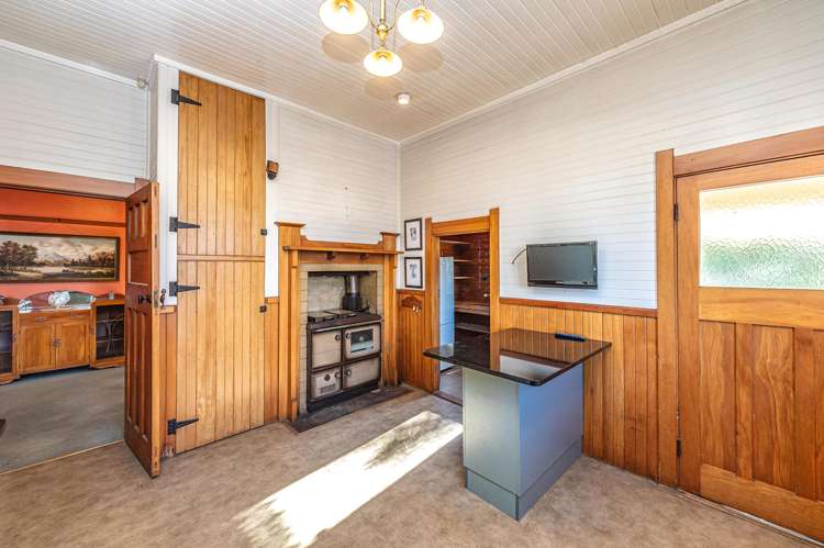 112 Great North Road Otamatea_11