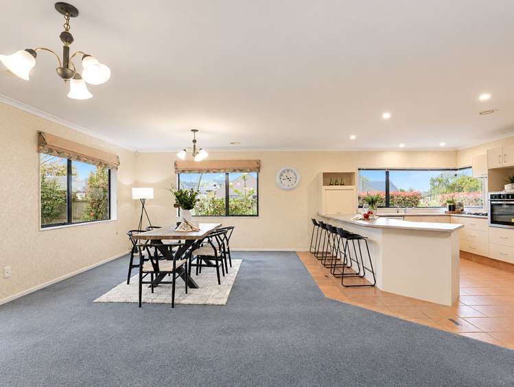 1 Roderick Place Rototuna_13