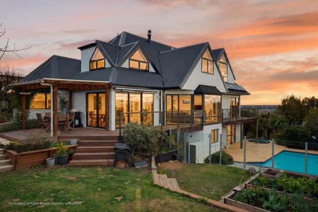 Extended Family Living and Spectacular Views