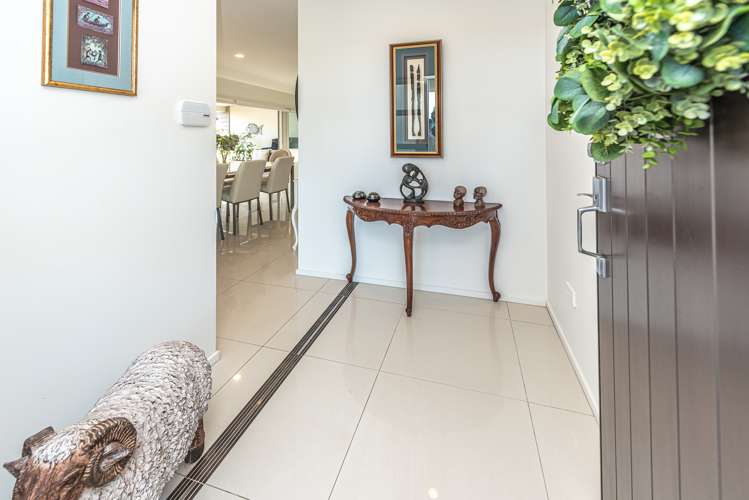 16 Egmont Street Patea_8