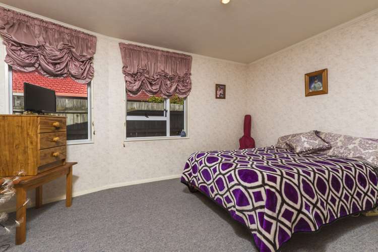 24 Coleridge Place Stoke_16