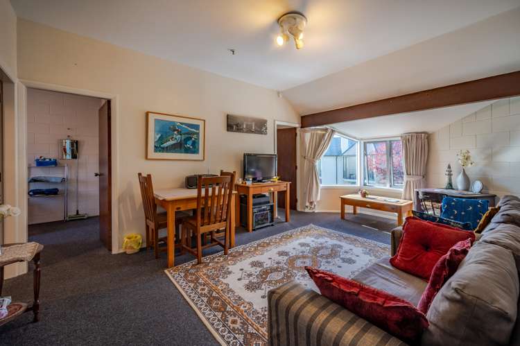 2e Church Street Akaroa_12