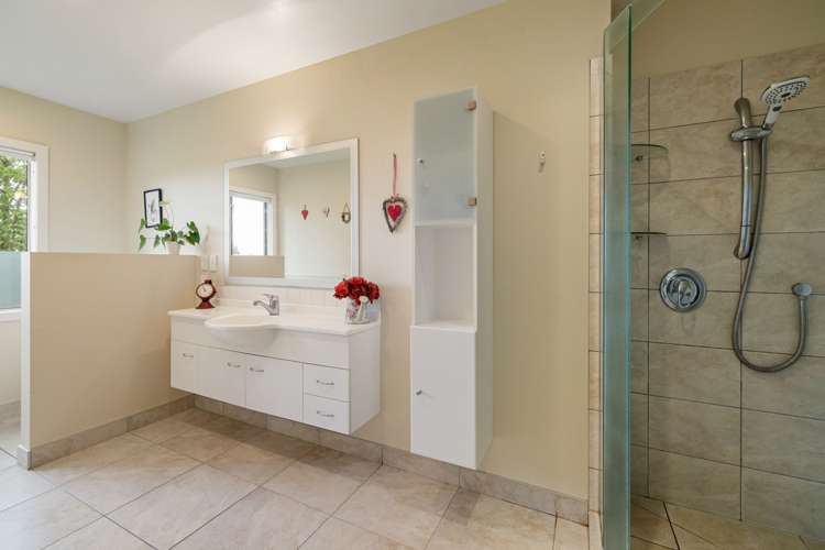 605 Peacockes Road Rukuhia_18