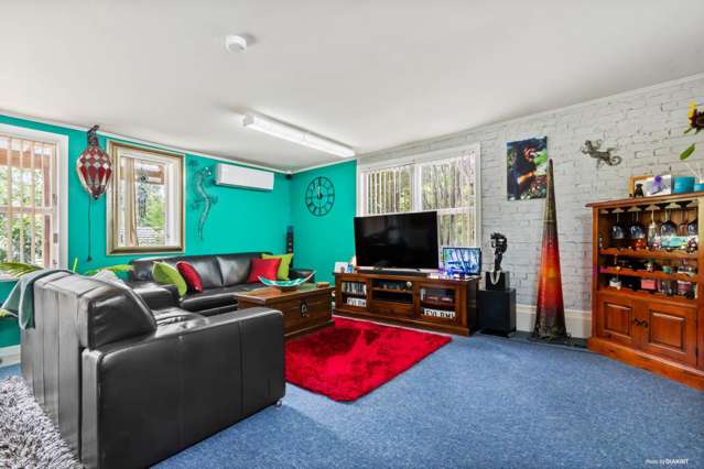 84 Divich Avenue Te Atatu South_4