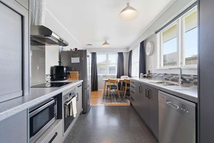 4 Dixon Road Ngapuna_13