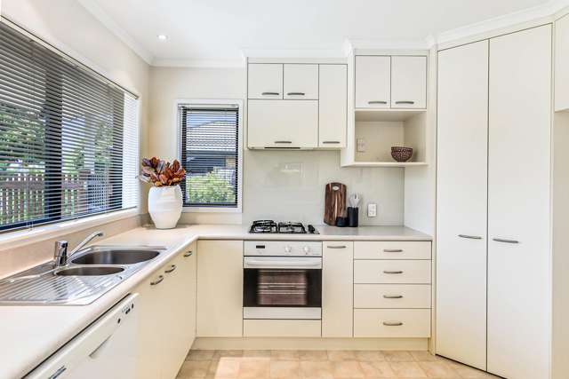 7 Milbrook Place Chartwell_2