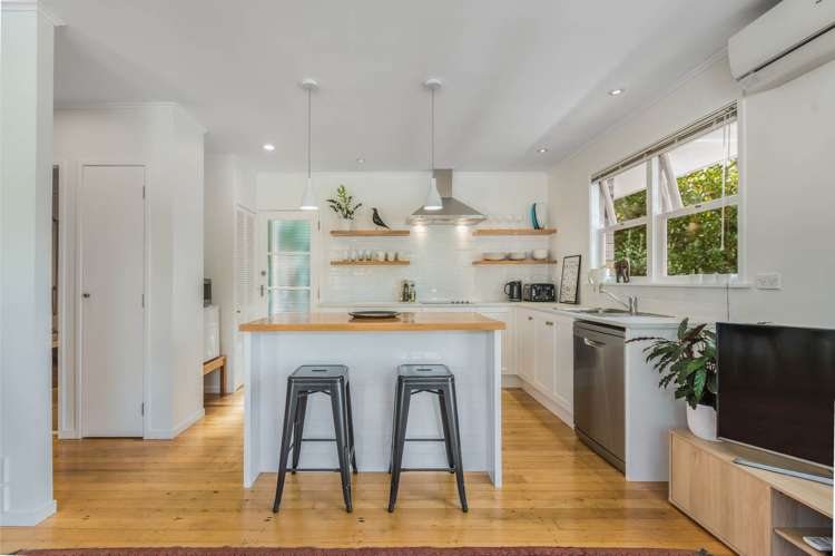 1/45 Vauxhall Road Devonport_6