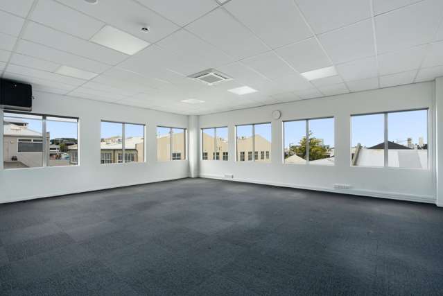 Suite 4/53 Spring Street Tauranga Central_3