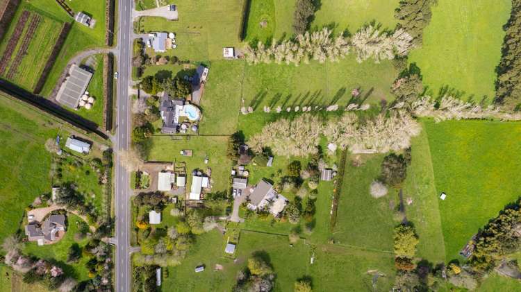 806 Waitakere Road Kumeu_30