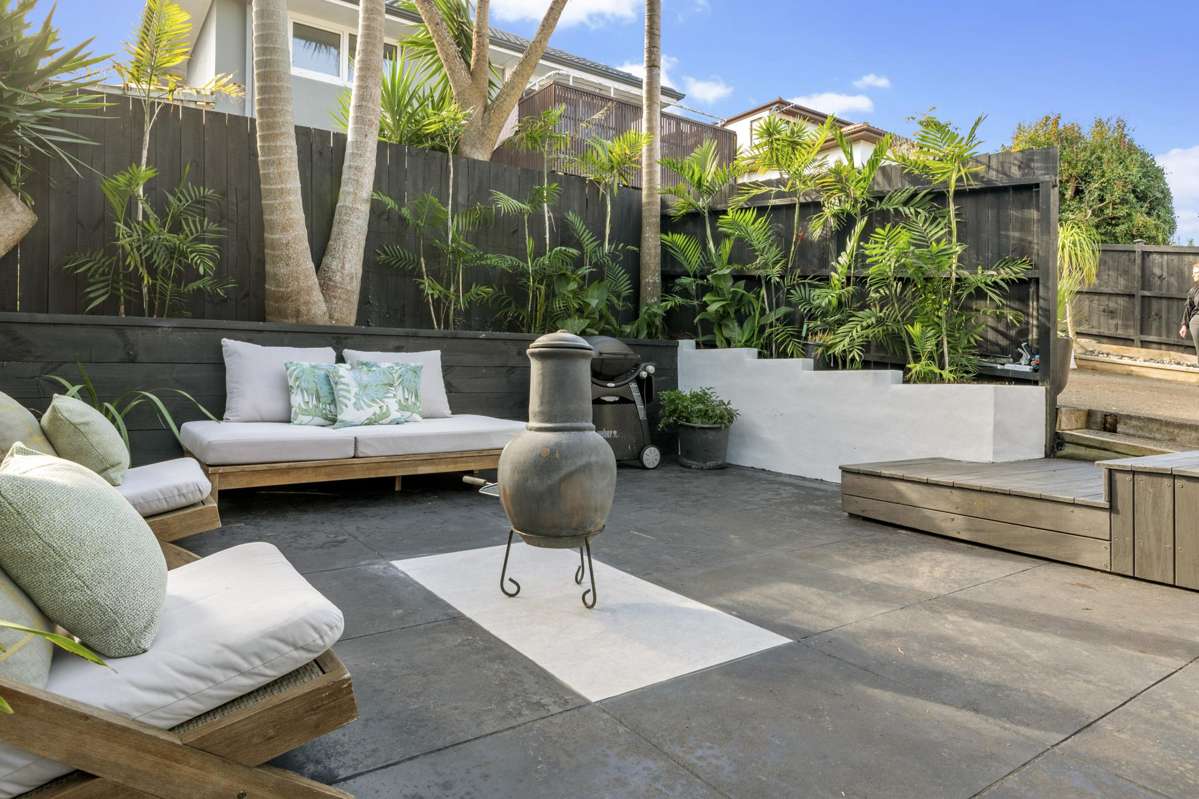 2/4 Richards Avenue_2